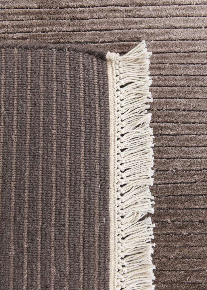 6' 7 x 9' 10 Hand Knotted Darya Wool Rug