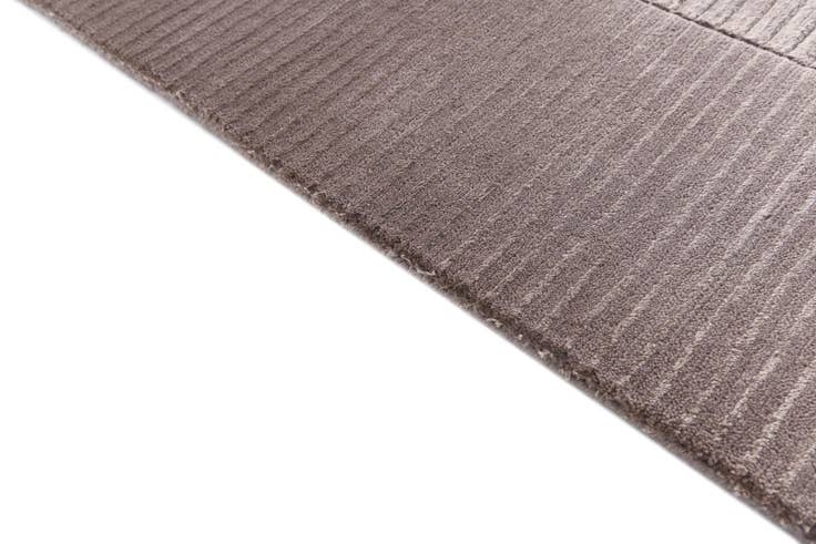 Detail image of 6' 7 x 10' Hand Knotted Darya Wool Rug