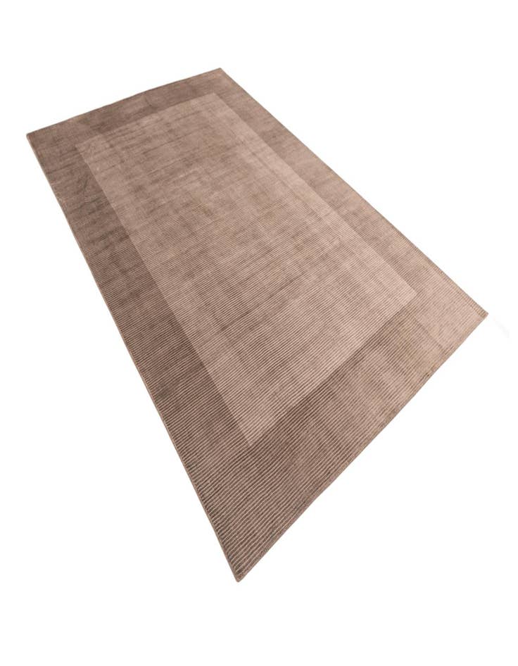 Detail image of 6' 6 x 9' 9  Hand Knotted Darya Wool Rug