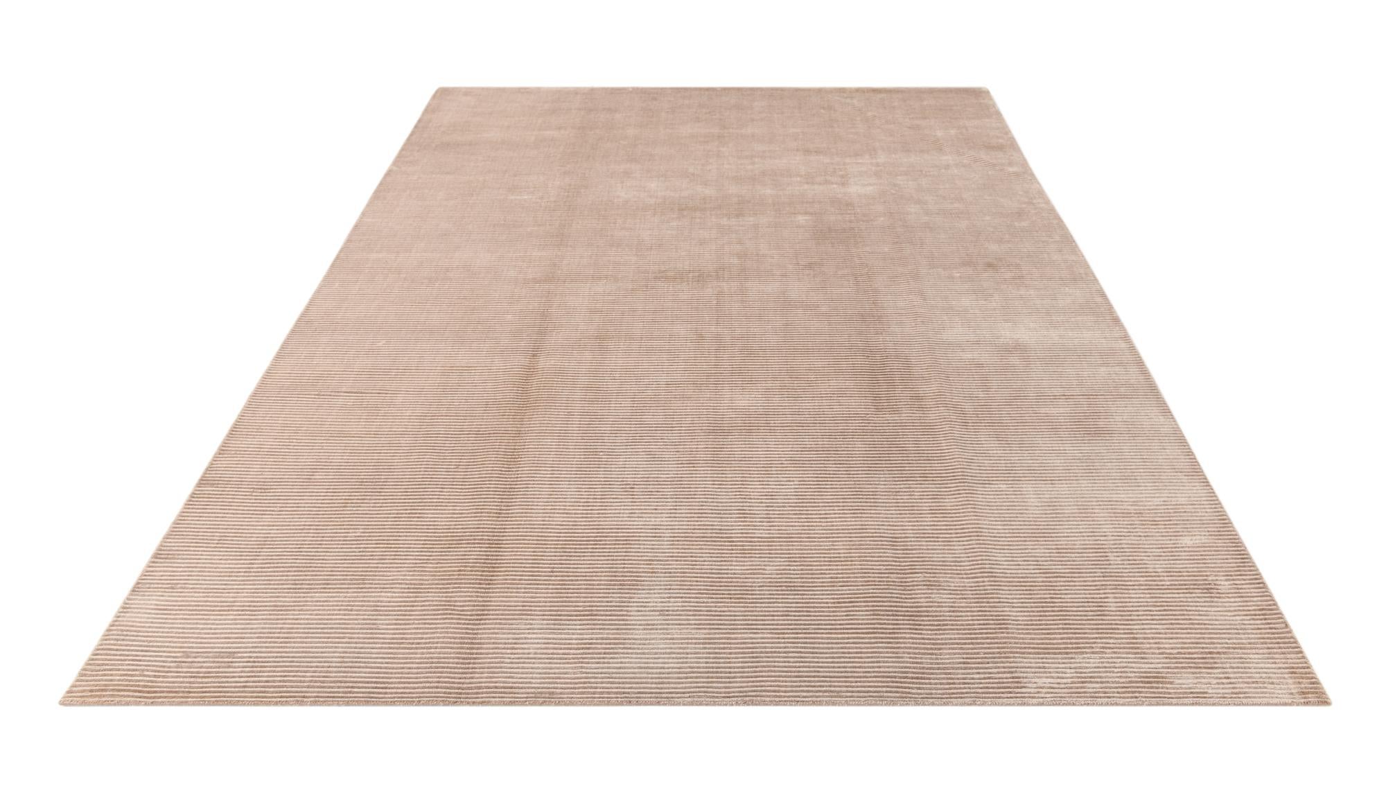 6' 6 x 9' 10 Hand Knotted Darya Wool Rug
