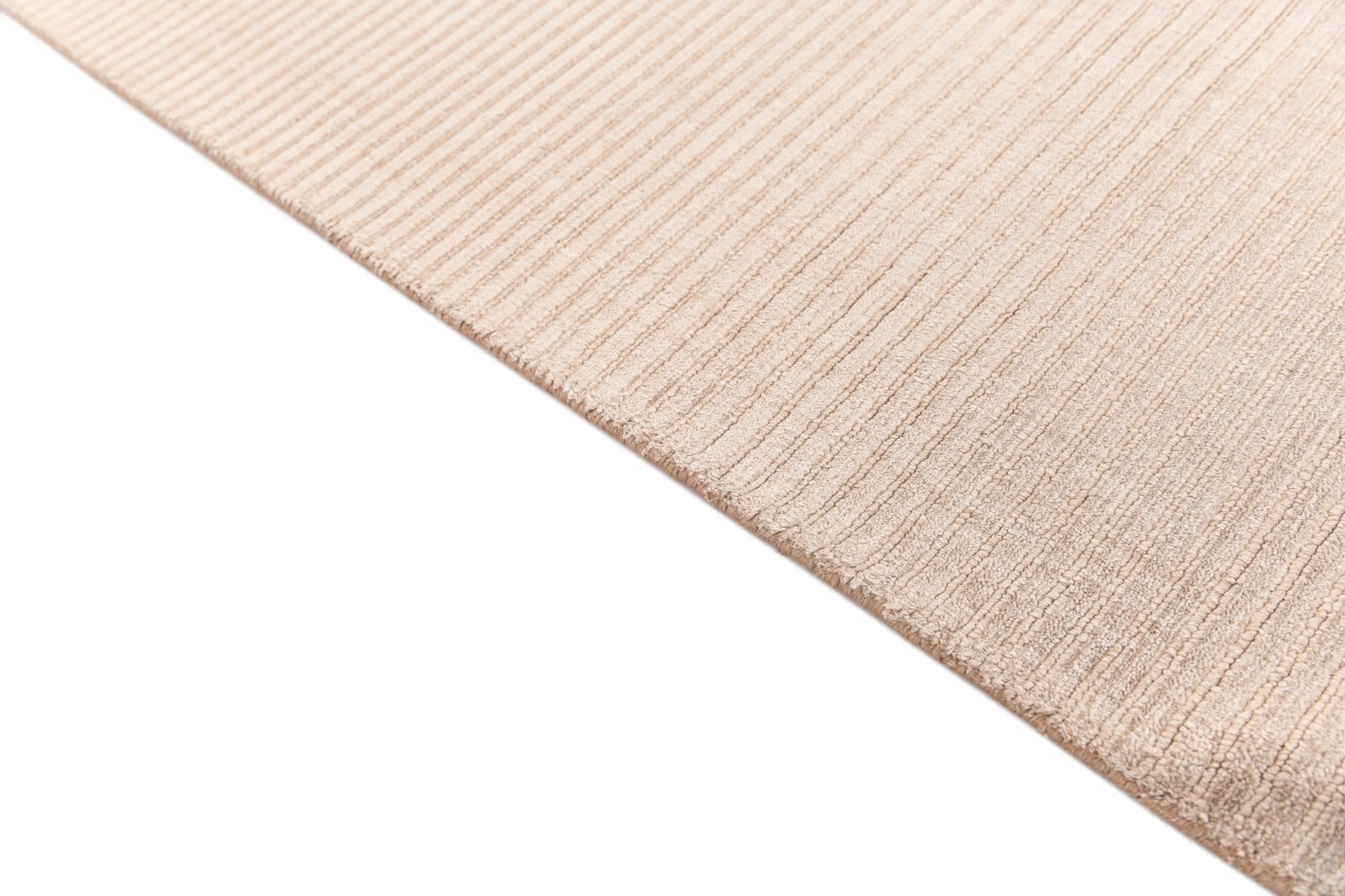 6' 6 x 9' 10 Hand Knotted Darya Wool Rug