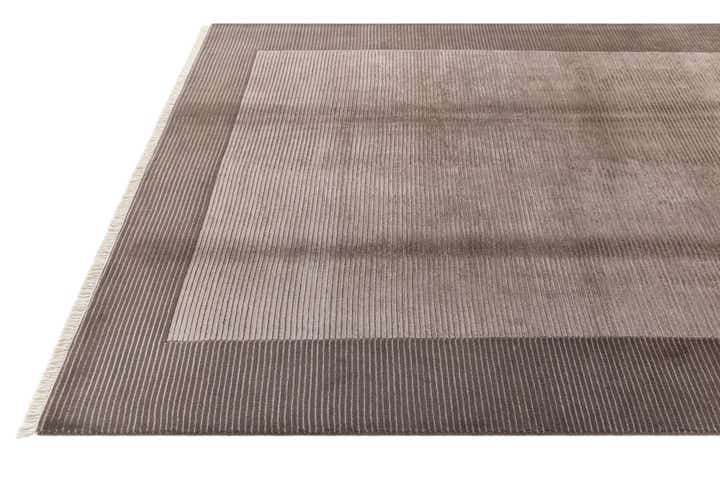 6' 7 x 9' 10 Hand Knotted Darya Wool Rug