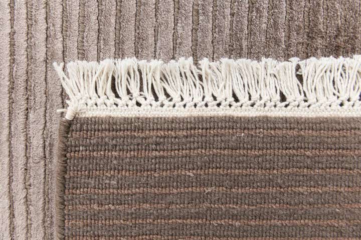 6' 7 x 9' 10 Hand Knotted Darya Wool Rug