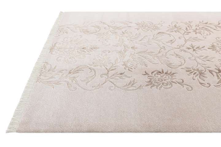 6' 11 x 9' 11 Hand Knotted Darya Rug