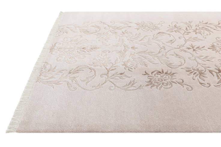 Detail image of 6' 11 x 9' 11 Hand Knotted Darya Rug