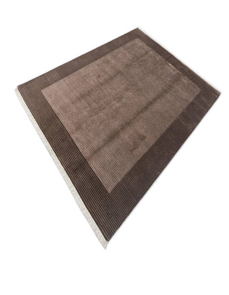 Detail image of 5' 8 x 7' 11  Hand Knotted Darya Wool Rug