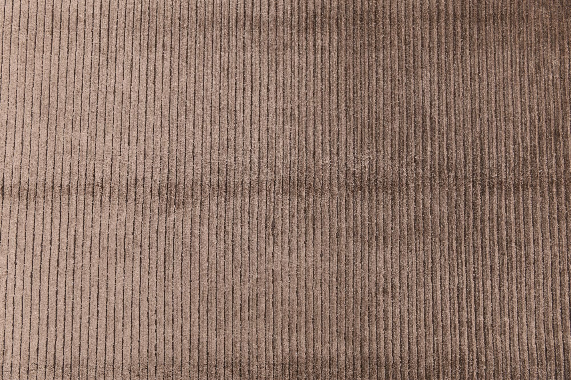 5' 8 x 7' 11 Hand Knotted Darya Wool Rug