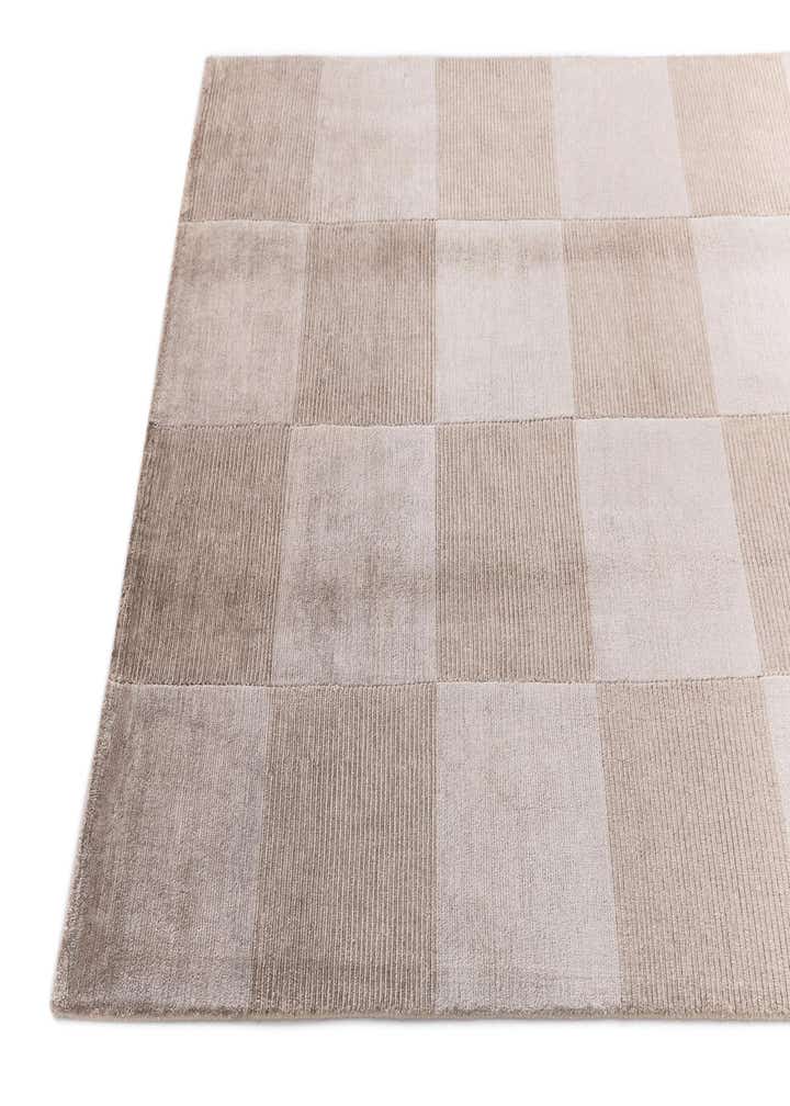 4' 6 x 6' 8 Darya Rug