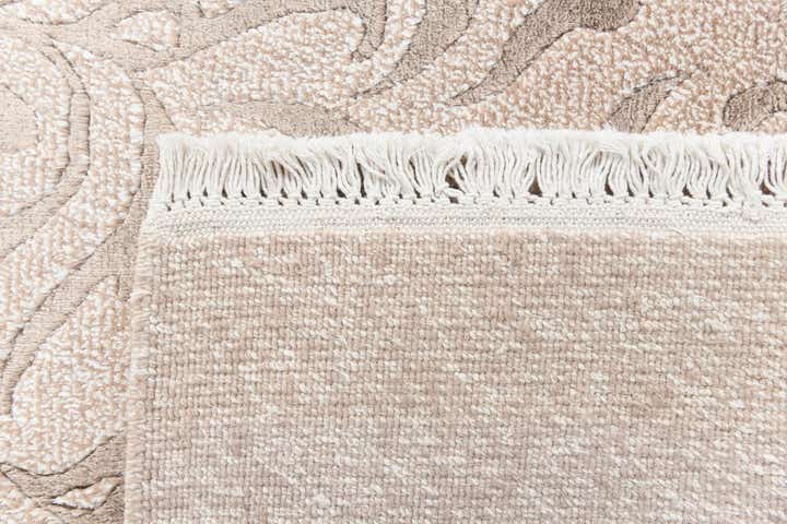 4' 11 x 6' 5 Darya Rug
