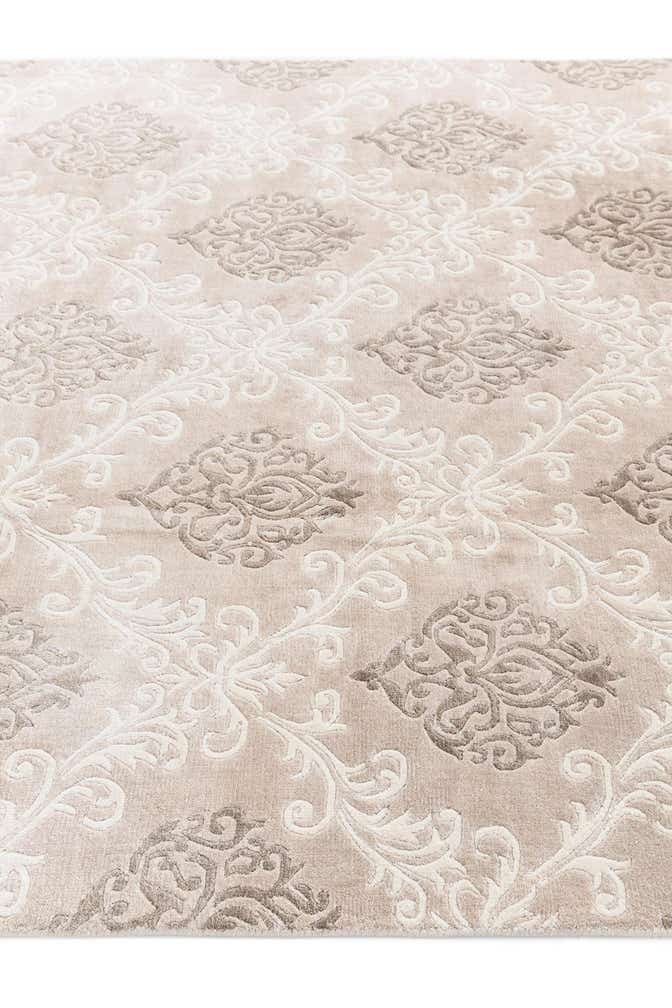 5' 6 x 7' 10 Darya Rug