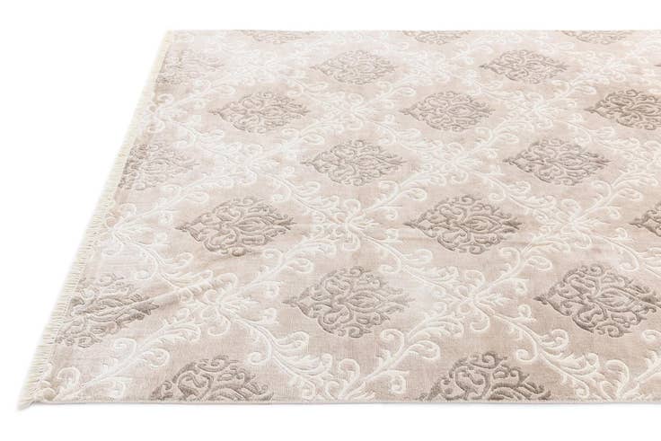 Detail image of 5' 6 x 7' 10 Darya Rug
