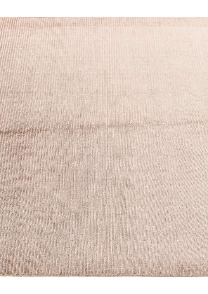 4' 2 x 6' Darya Rug