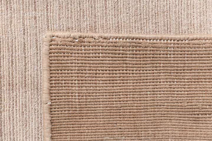 4' 2 x 6' Darya Rug
