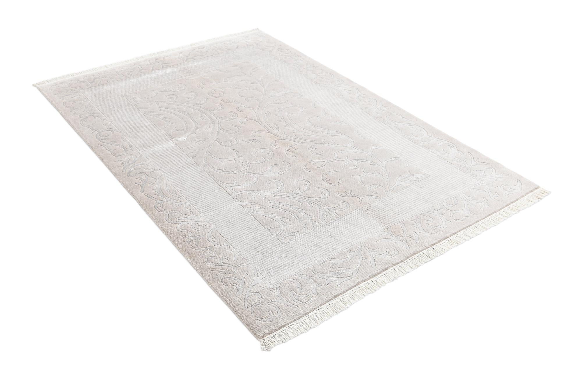 4' 5 x 6' 5 Darya Rug