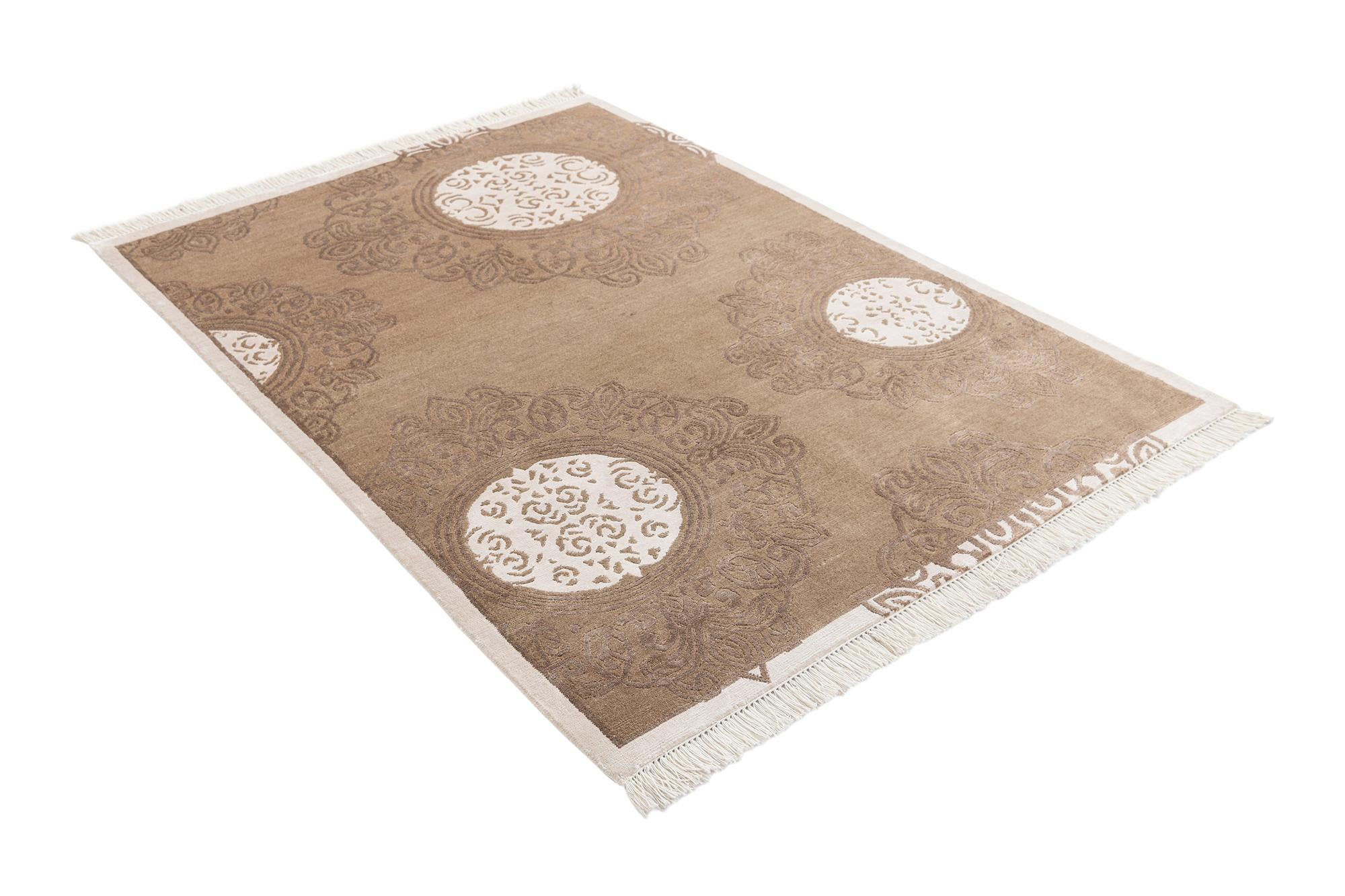 4' 1 x 6' 2 Darya Rug