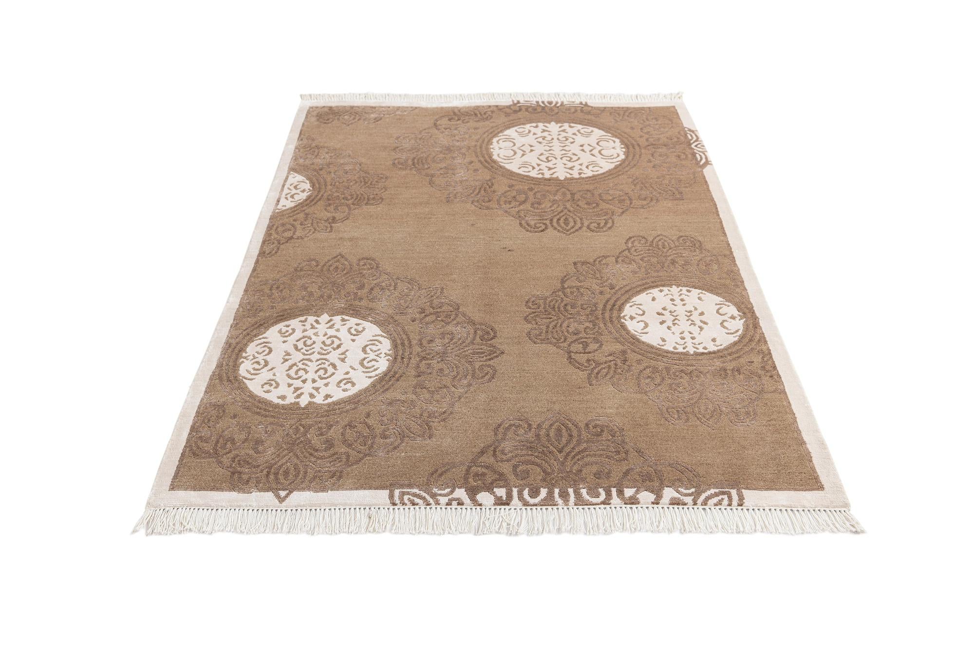 4' 1 x 6' 2 Darya Rug