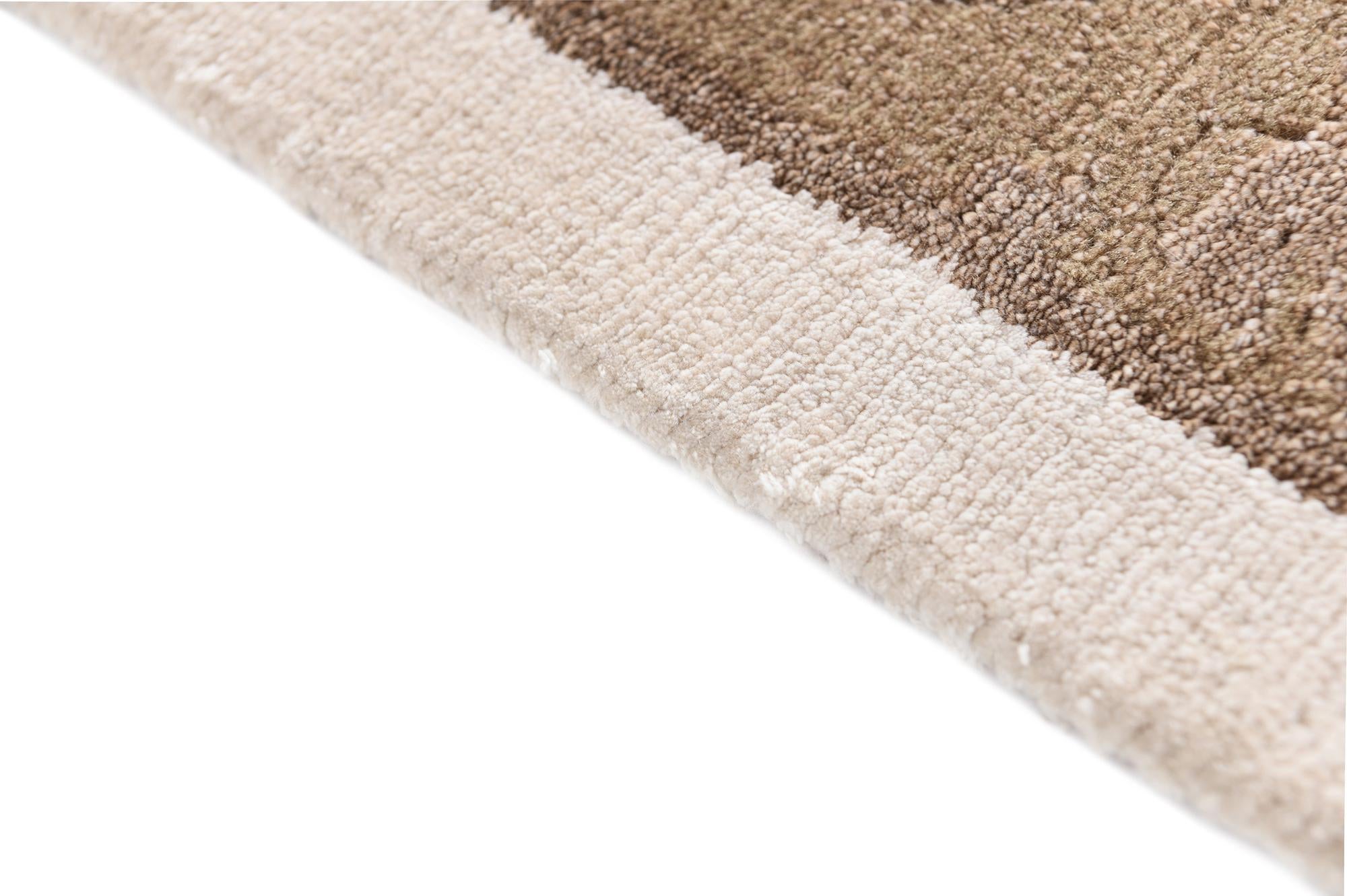 4' 1 x 6' 2 Darya Rug