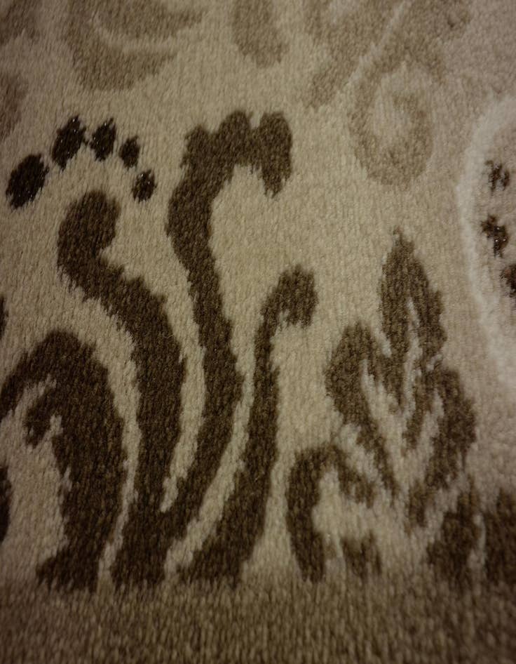 Detail image of 5' 3 x 7' 6 Diana Rug