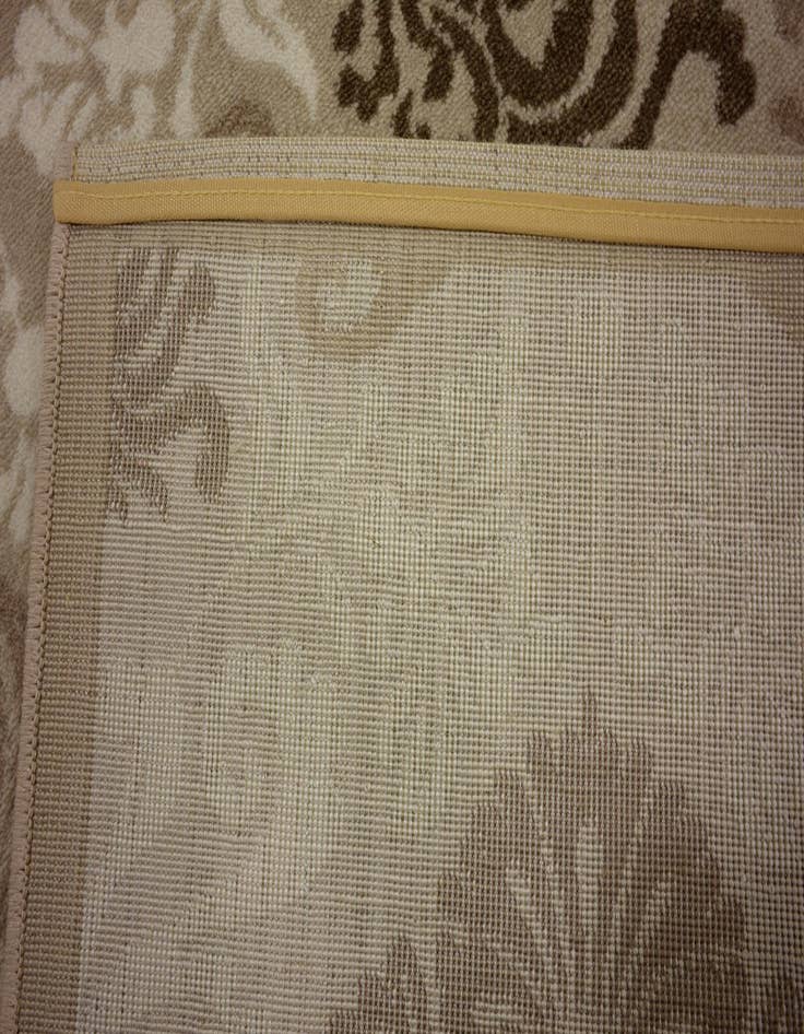 Detail image of 5' 3 x 7' 6 Diana Rug