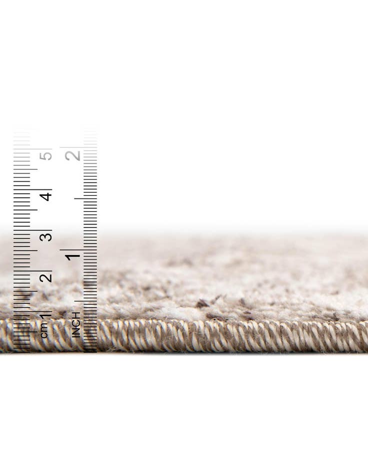 Detail image of 7' x 10' Diana Rug