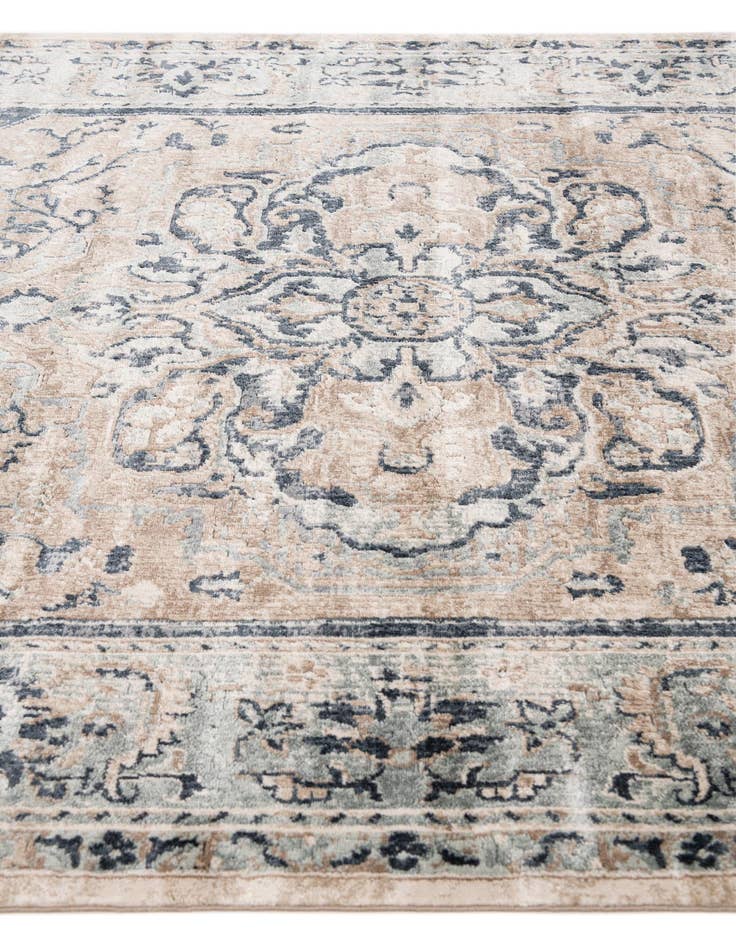 Detail image of 5' x 7' 8 Eliza Rug