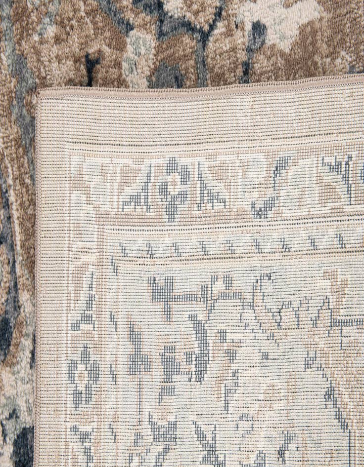 Detail image of 5' x 7' 8 Eliza Rug