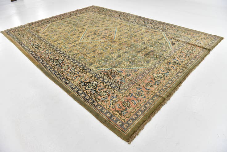 Detail image of 9' 10 x 13' 4 Hand Knotted Farahan Persian Wool Rug