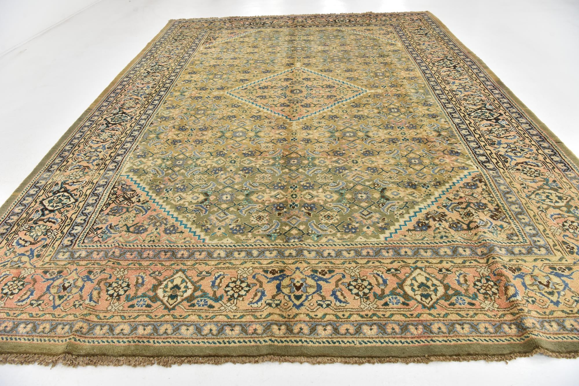 9' 10 x 13' 4 Hand Knotted Farahan Persian Wool Rug