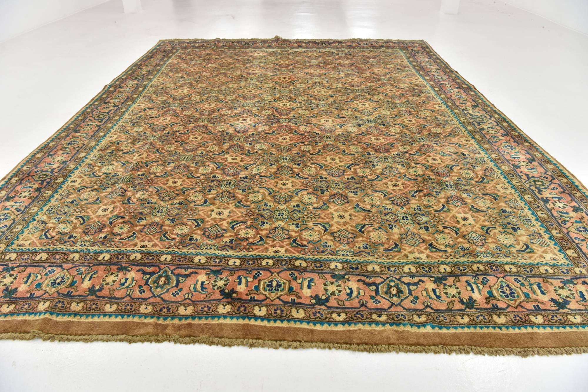 9' 10 x 12' 10 Hand Knotted Farahan Persian Wool Rug