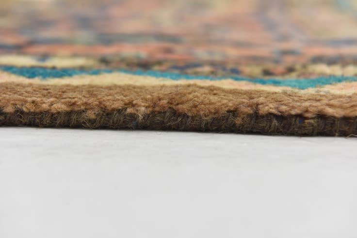 Detail image of 9' 10 x 12' 10 Hand Knotted Farahan Persian Wool Rug