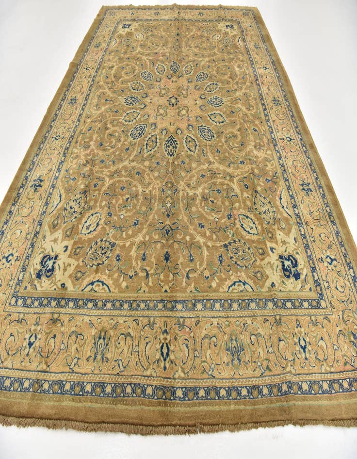 Detail image of 9' 9 x 13' 6 Hand Knotted Farahan Persian Wool Rug