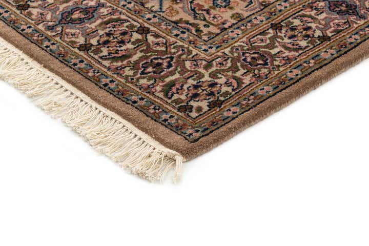 4' x 6' Hand Knotted Farahan Wool Rug