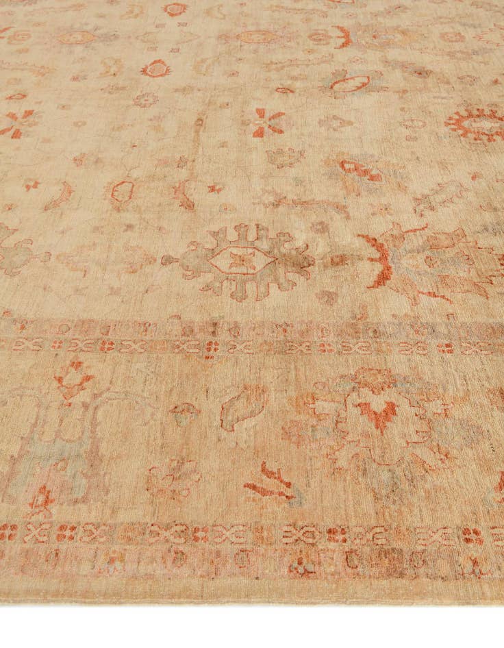 Detail image of 13' 9 x 17' 8 Hand Knotted Farahan Wool Rug