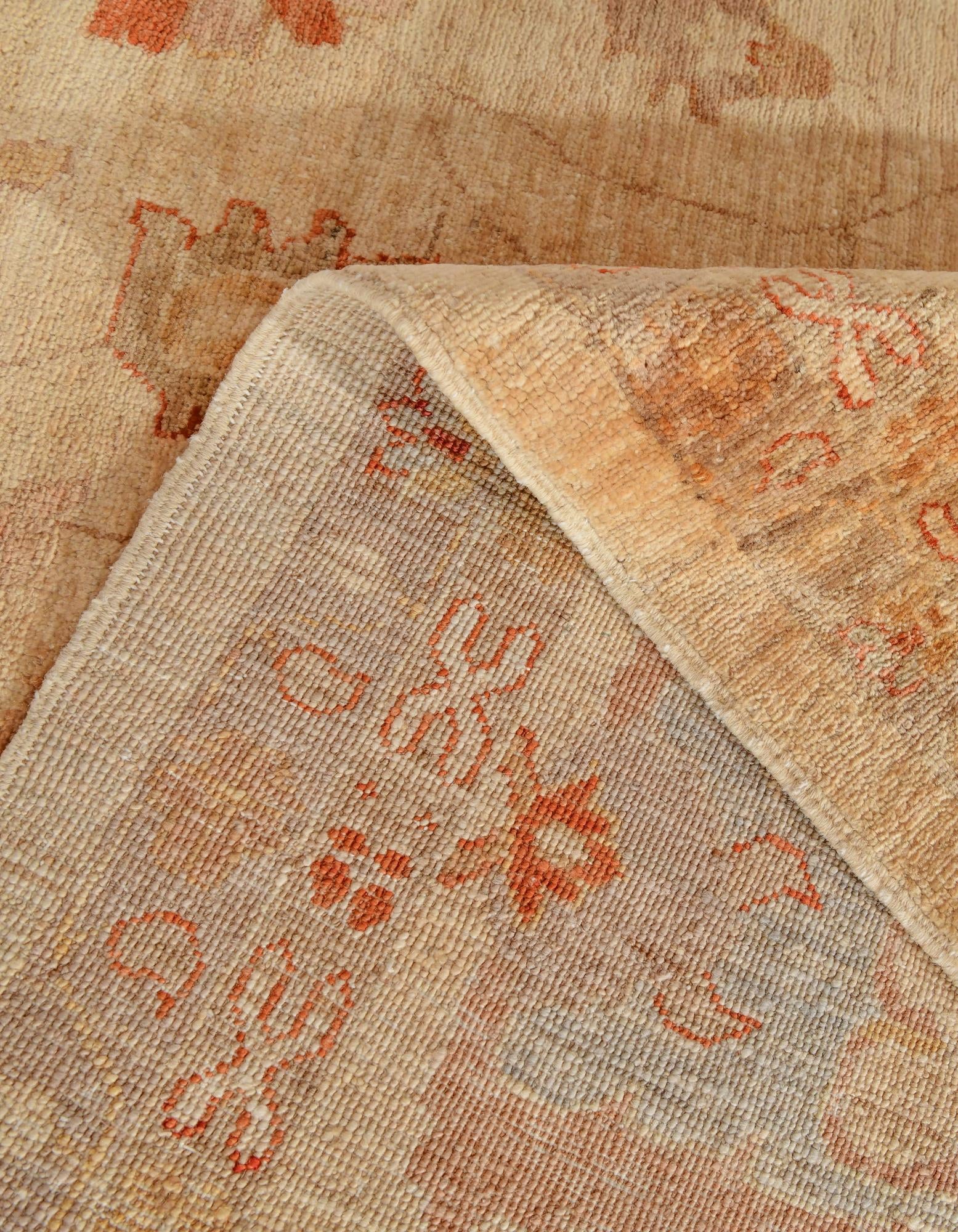 13' 9 x 17' 8 Hand Knotted Farahan Wool Rug