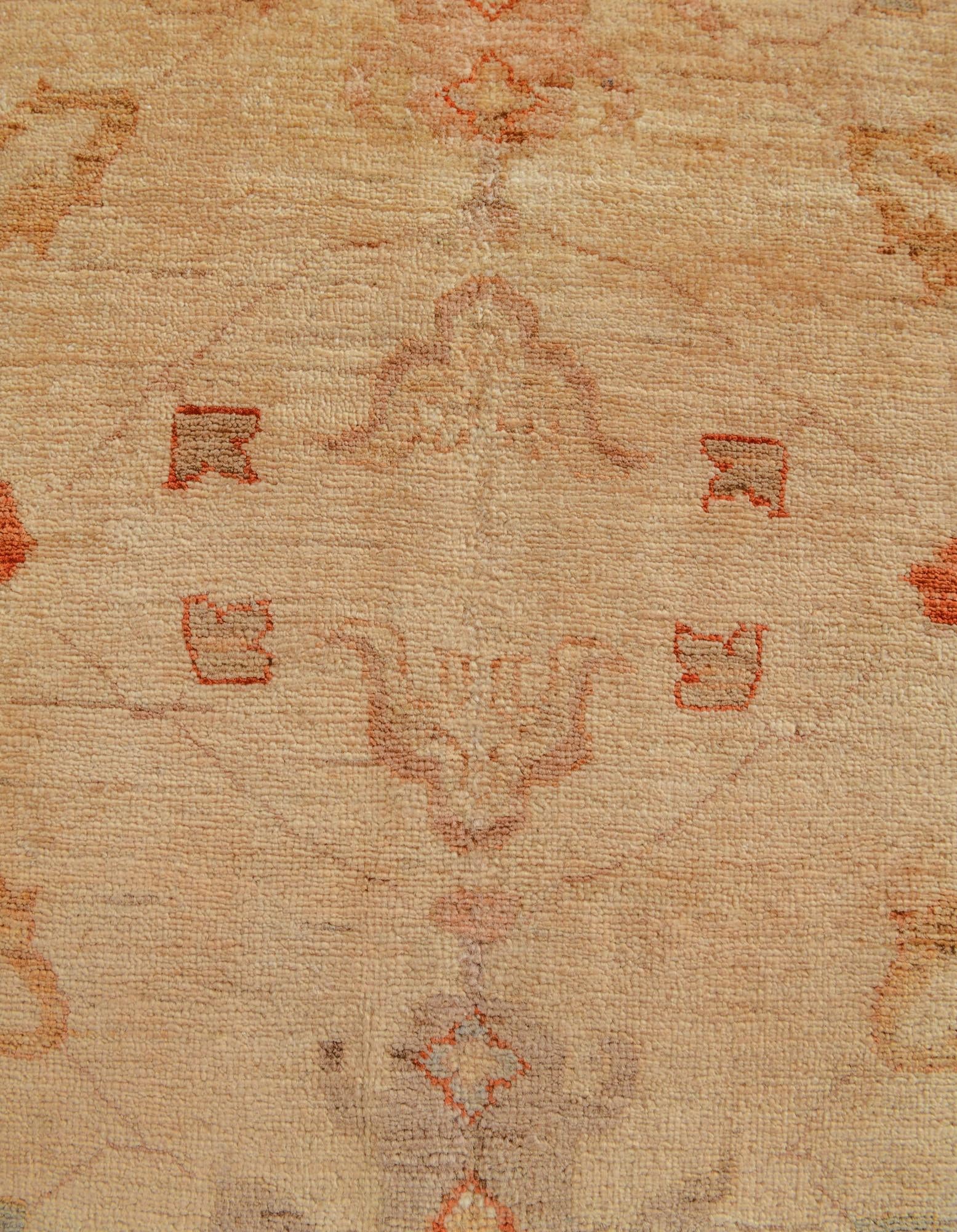 13' 9 x 17' 8 Hand Knotted Farahan Wool Rug