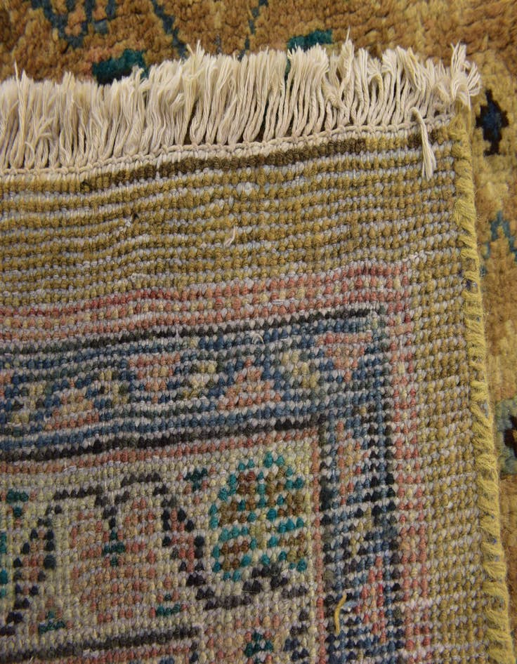 Detail image of 9' 9 x 13' 2  Hand Knotted Farahan Persian Wool Rug