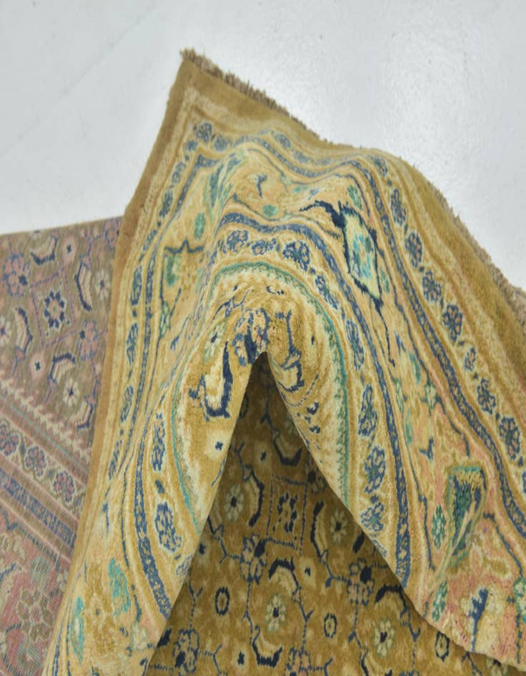 Detail image of 10' 5 x 13' 3  Hand Knotted Farahan Persian Wool Rug