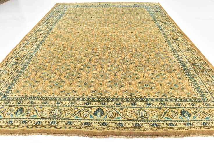 Detail image of 10' 4 x 13' 10 Hand Knotted Farahan Persian Wool Rug