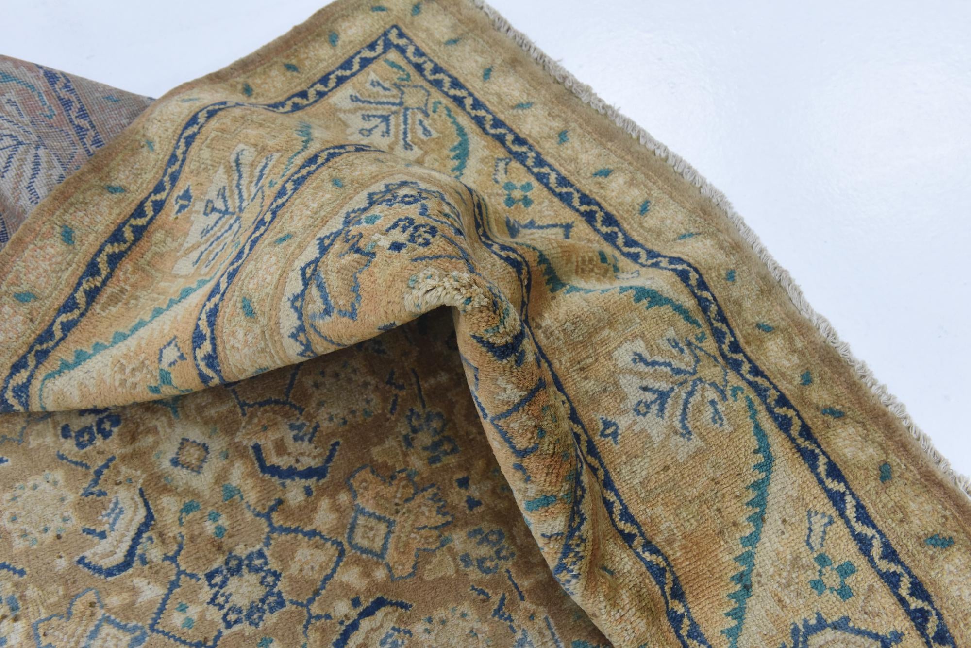 9' 3 x 12' 10 Hand Knotted Farahan Persian Wool Rug