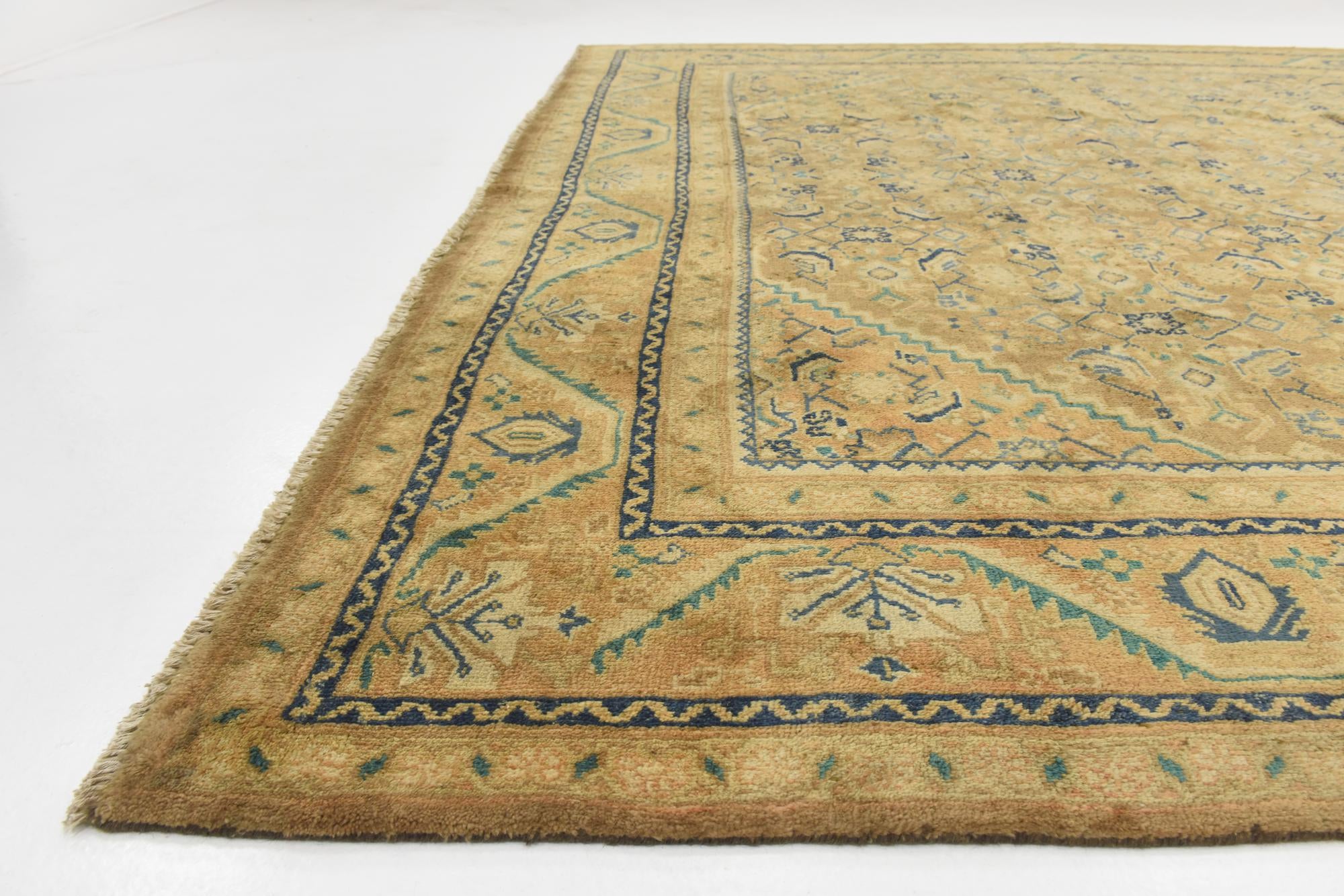 9' 3 x 12' 10 Hand Knotted Farahan Persian Wool Rug