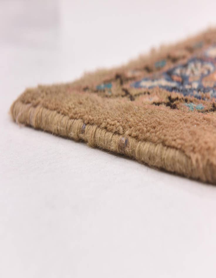 Detail image of 9' 9 x 13' 5  Hand Knotted Farahan Persian Wool Rug