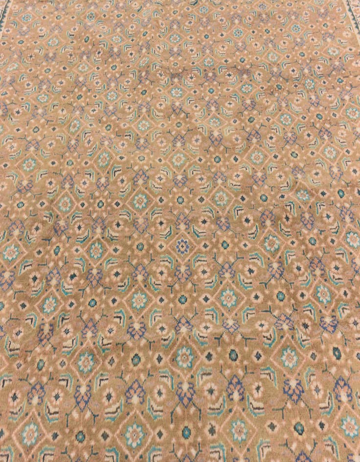 Detail image of 9' 6 x 12' 6  Hand Knotted Farahan Persian Wool Rug