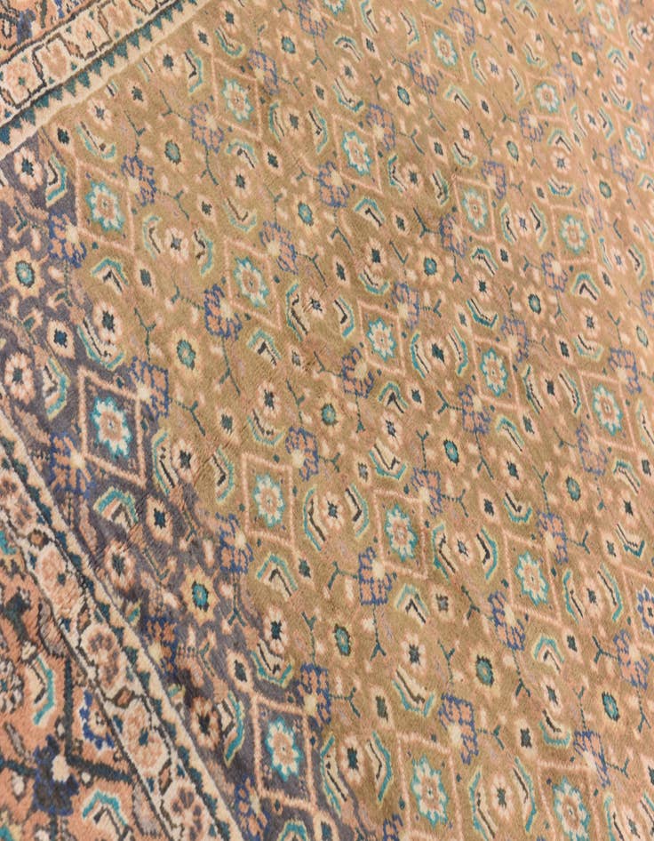 Detail image of 9' 6 x 12' 6  Hand Knotted Farahan Persian Wool Rug
