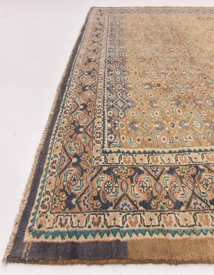 Detail image of 9' 6 x 12' 6  Hand Knotted Farahan Persian Wool Rug