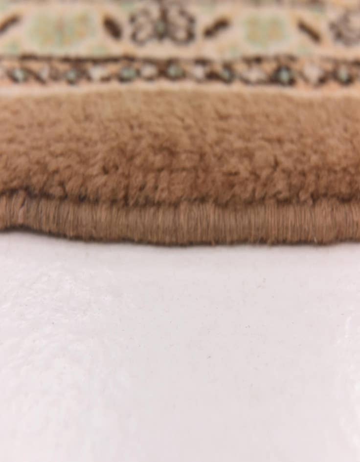 Detail image of 9' 10 x 13' 2  Hand Knotted Farahan Persian Wool Rug