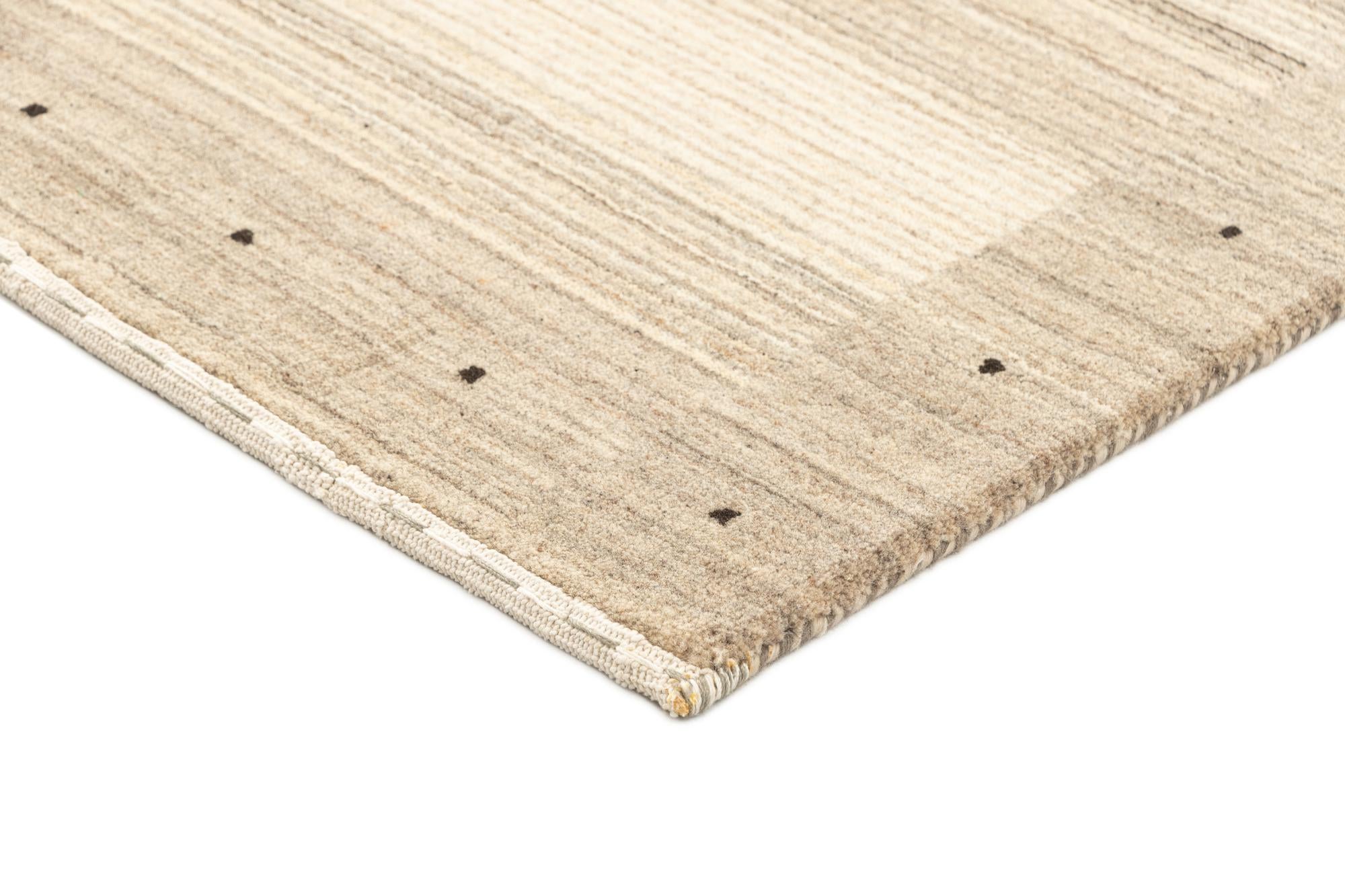 2' 5 x 4' 8 Hand Knotted Gabbeh Wool Rug