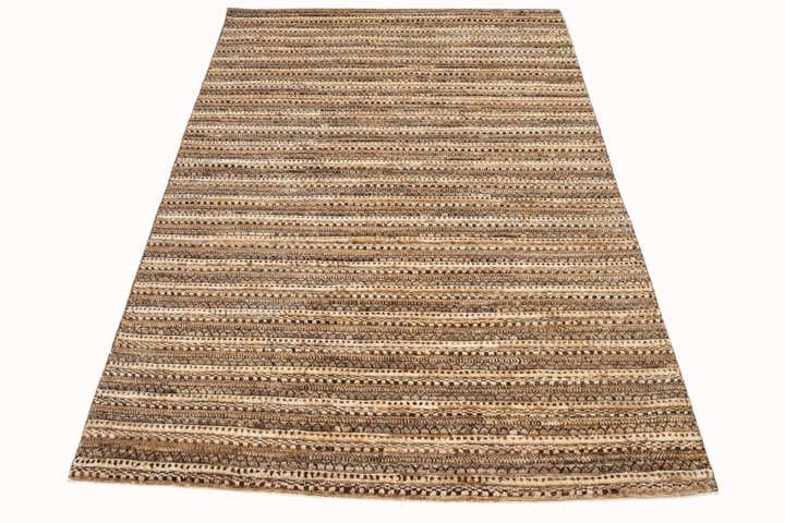 4' 6 x 6' 5 Hand Knotted Gabbeh Wool Rug
