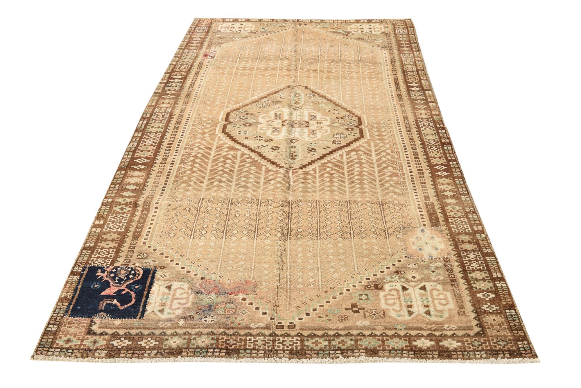 5' x 8' 4 Hand Knotted Hamedan Persian Wool Rug