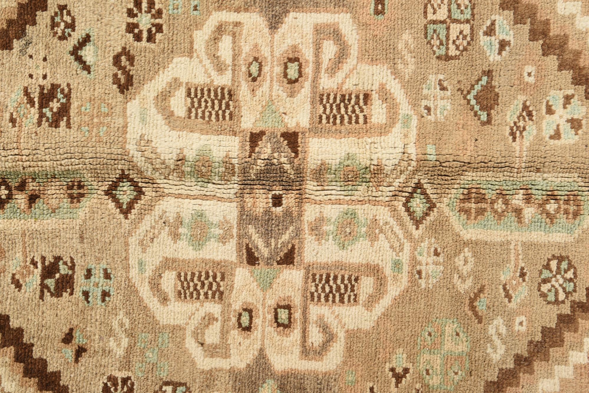 5' x 8' 4 Hand Knotted Hamedan Persian Wool Rug