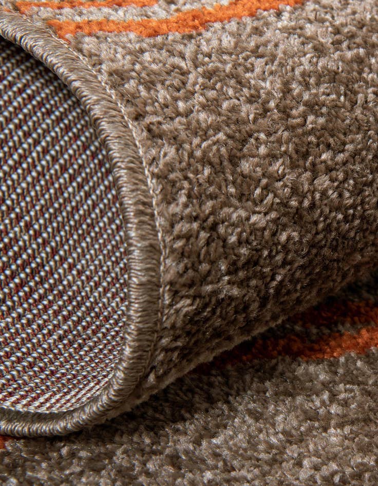 Detail image of 5' x 8' Harvest Rug